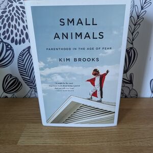 5/$10 📚 Brooks Small Animals - Sky Blue and‎ White Edition